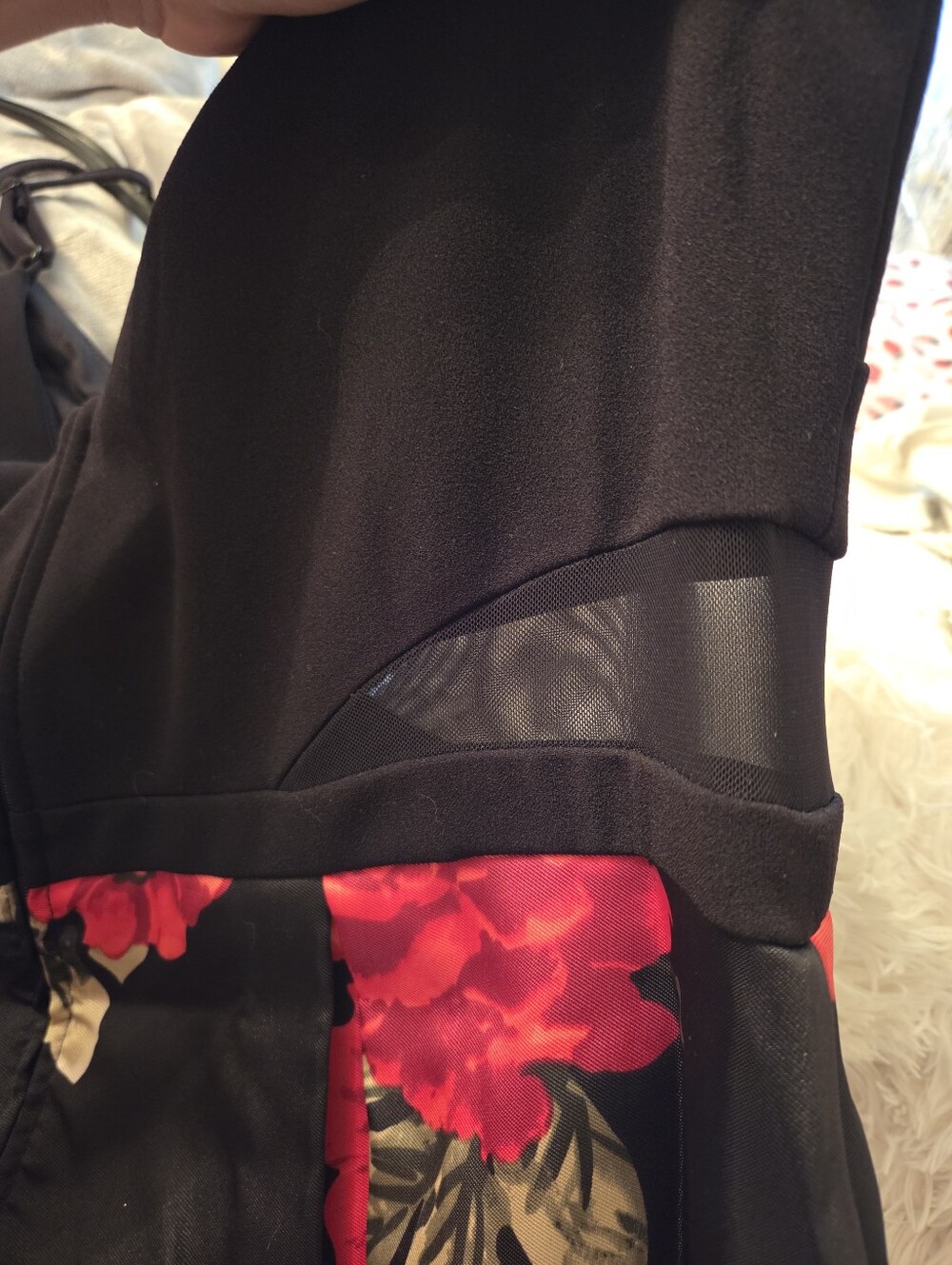 Plus Size Black Floral Sleeveless Fit-and-Flare Dress with Red Roses - Picture 4 of 5